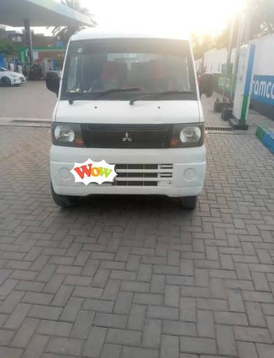 Mitsubishi Minicab Bravo 2014