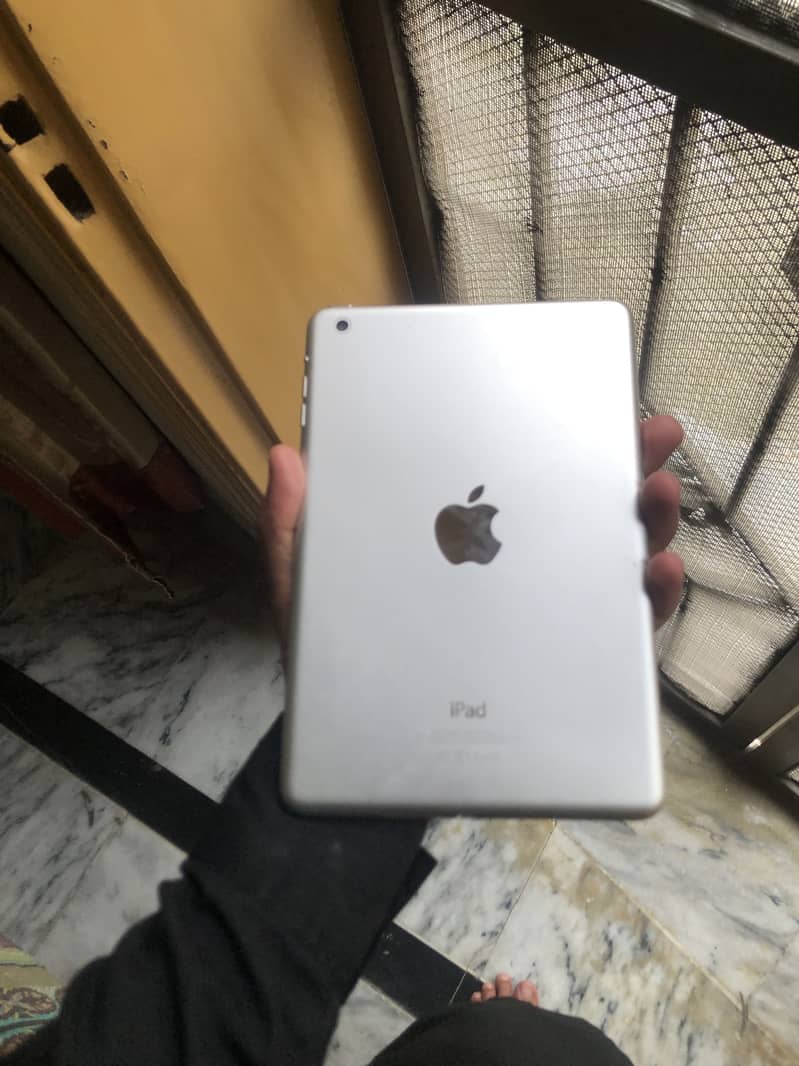 iphone mini 2 1