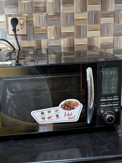 microvave and oven both working