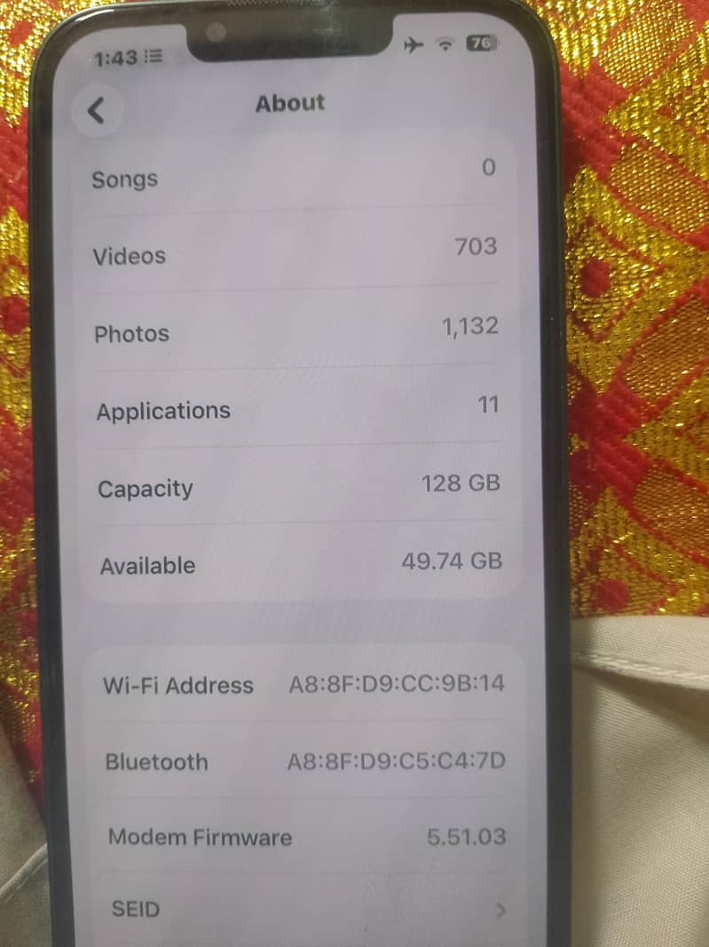 Apple iPhone 13 4