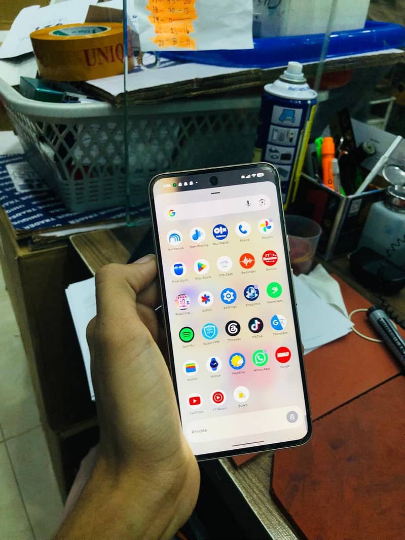 Google Pixel 8 1