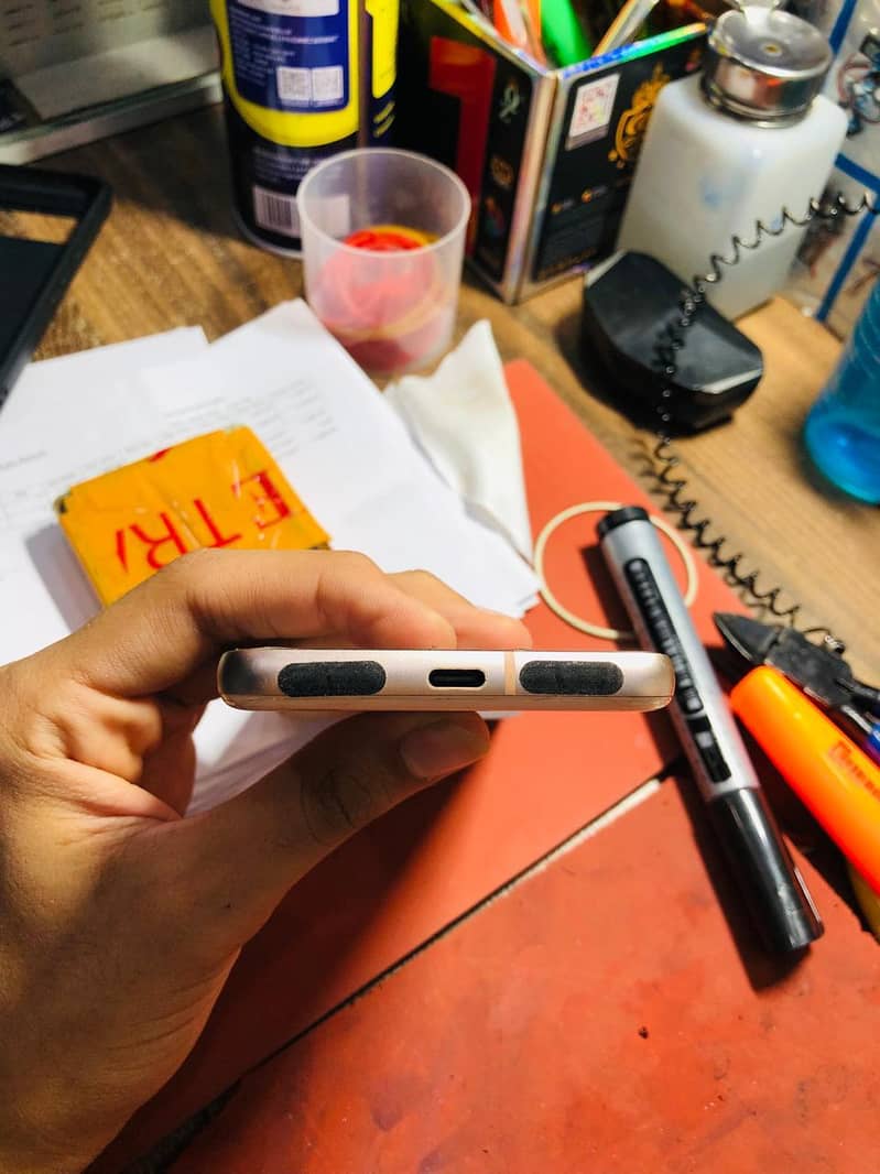 Google Pixel 8 3