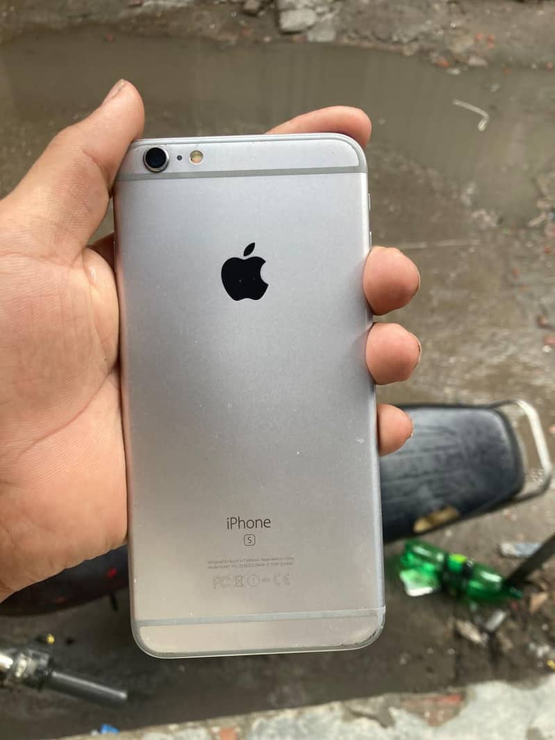 Apple iPhone 6S Plus 6