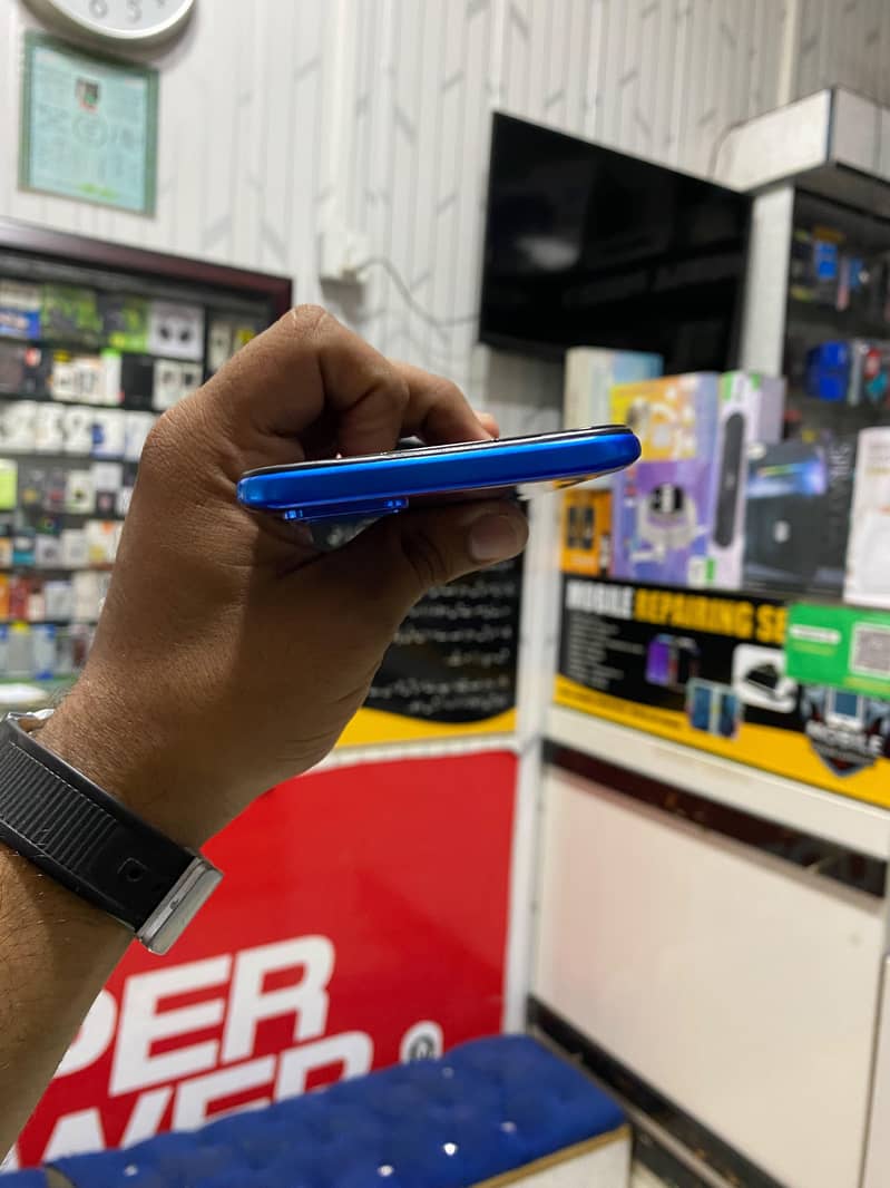 OPPO A54 1