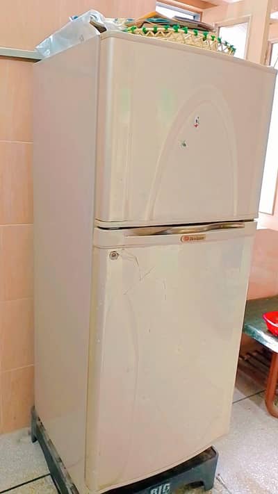 Dawlance refrigerator