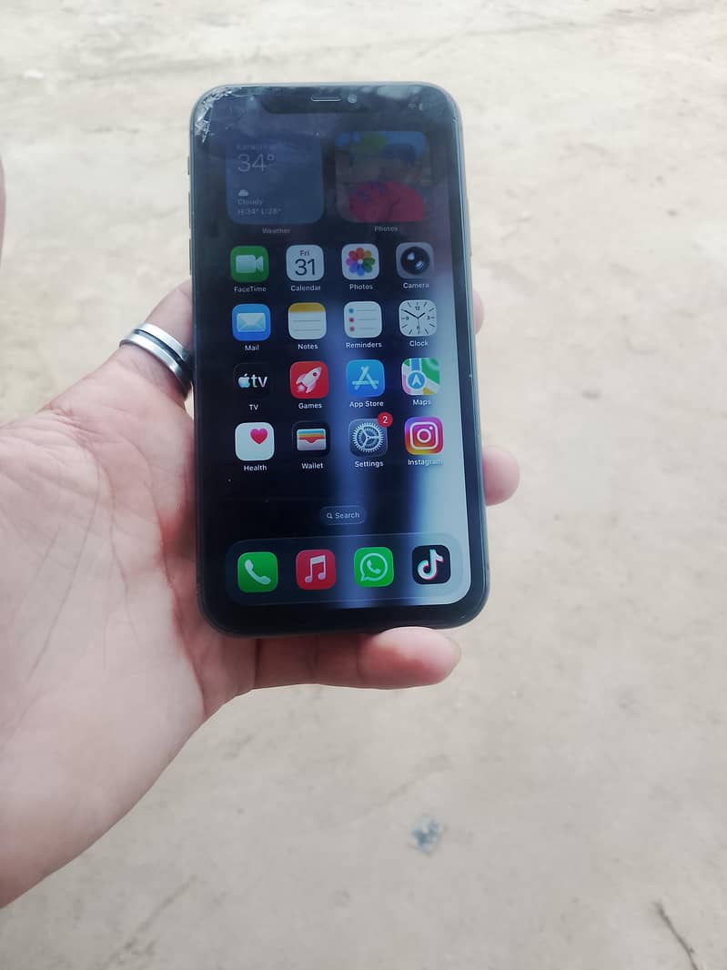 Apple iPhone 11 5