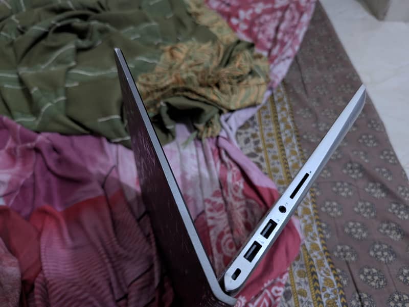 HP pavilion 2
