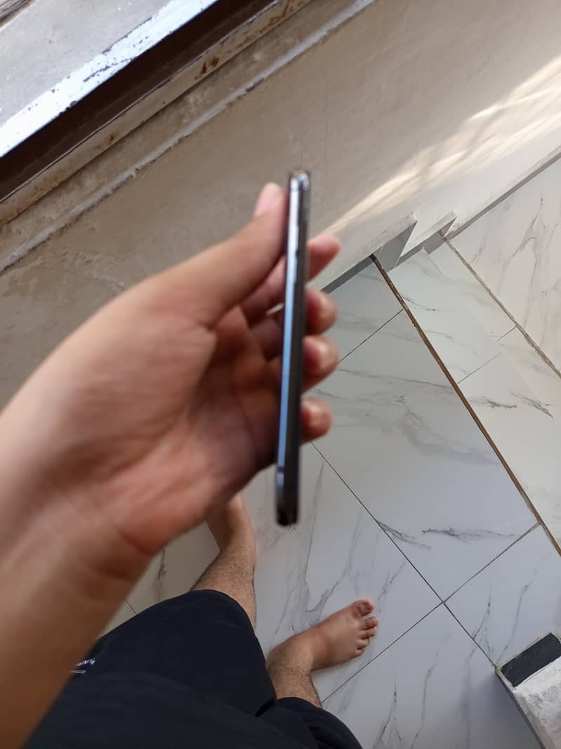 Apple iPhone X 7