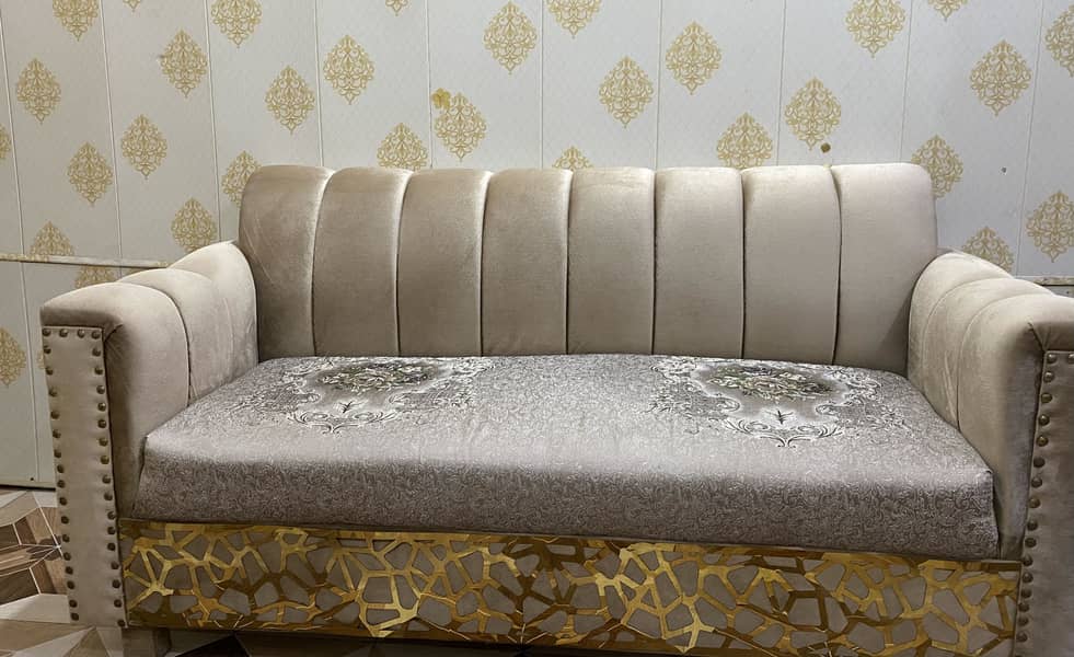 Sofa set 0