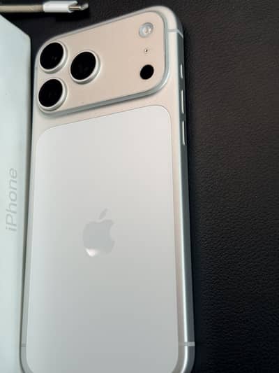 Apple iPhone 17 Pro Max