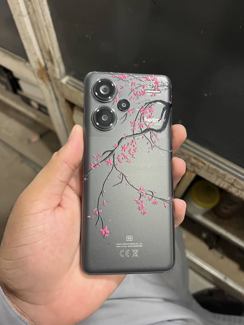 Xiaomi Redmi Note 13 Pro plus 1