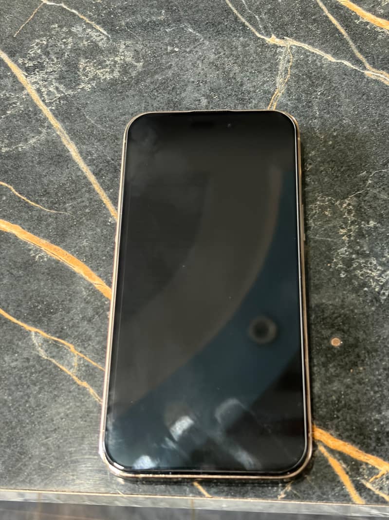 Iphone 14 pro max 0