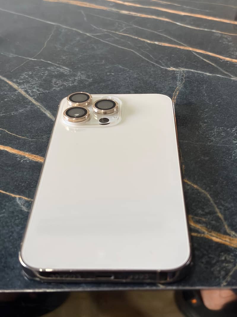 Iphone 14 pro max 1