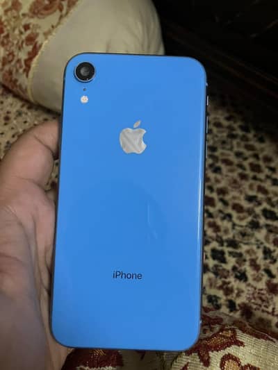 Apple iPhone XR