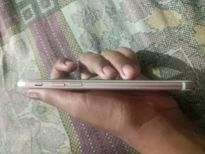 Apple iPhone 6S