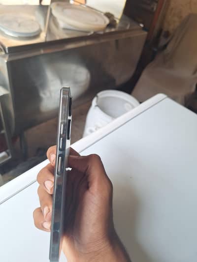 Tecno CAMON 20 final 42000 contact number 03117144414