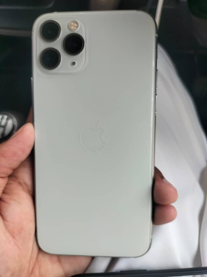 Apple iPhone 11 Pro 0
