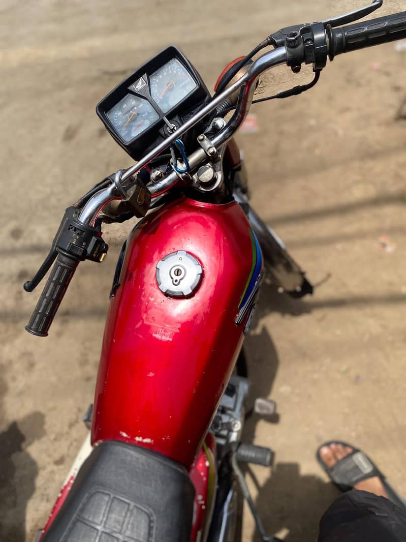 UD 125 0