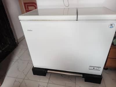 Hair D-freezer double door condition new 10/9.5