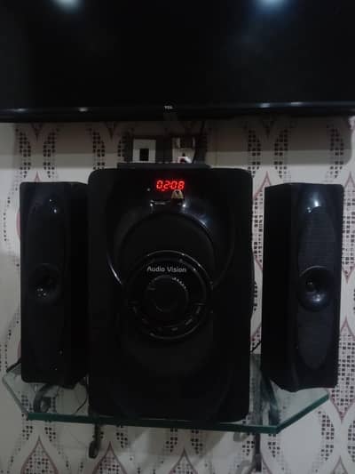 AUDIONIC A104 HEVY BASE SPEAKER