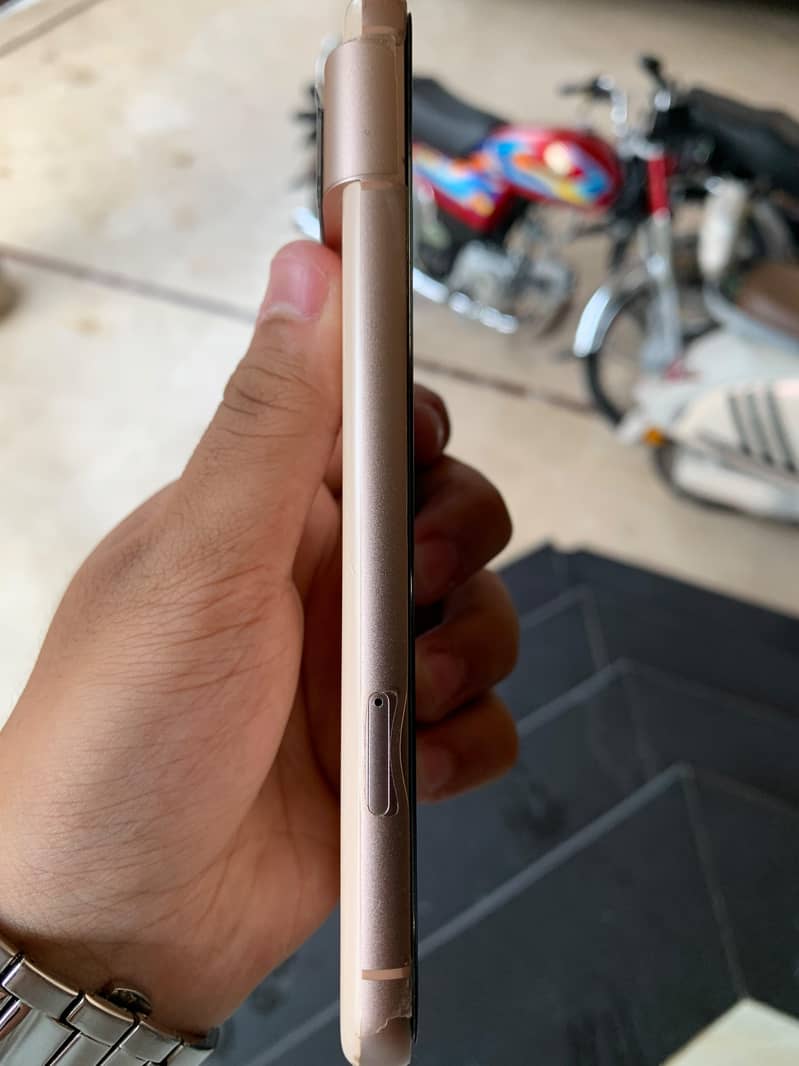 Google Pixel 8 2