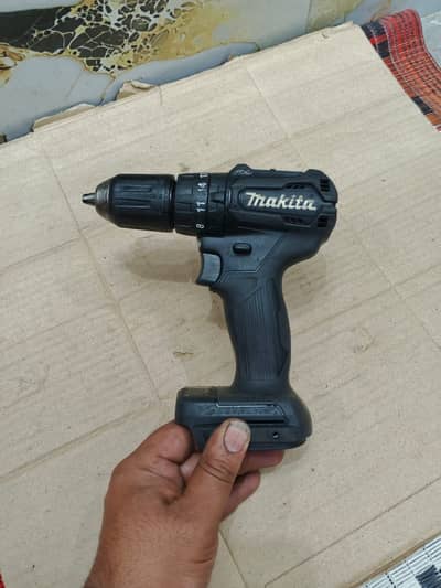Makita