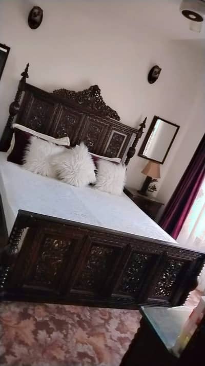 King size bed set