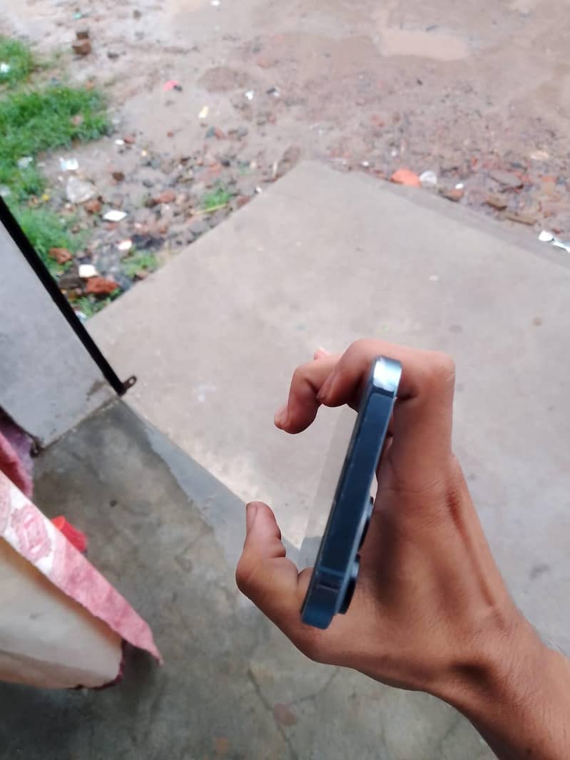 Apple iPhone 13 Pro Max 7