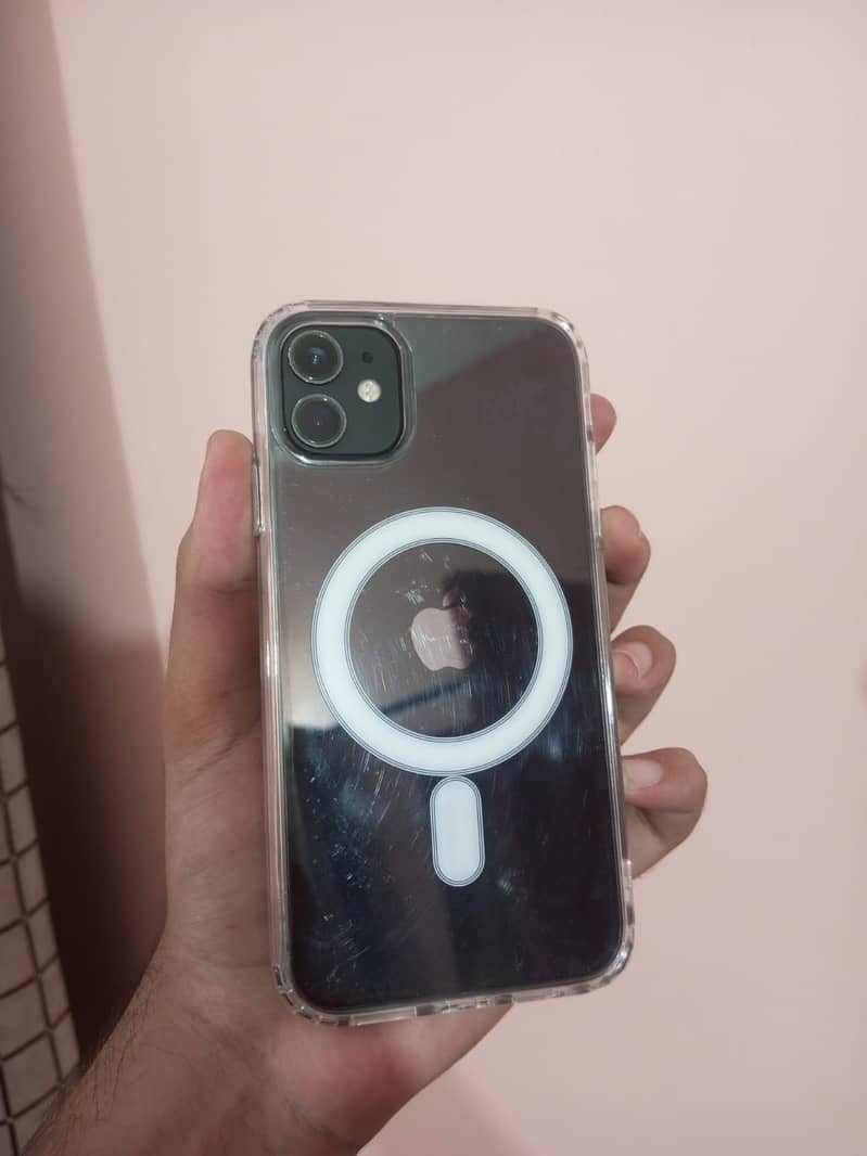 Apple iPhone 11 0