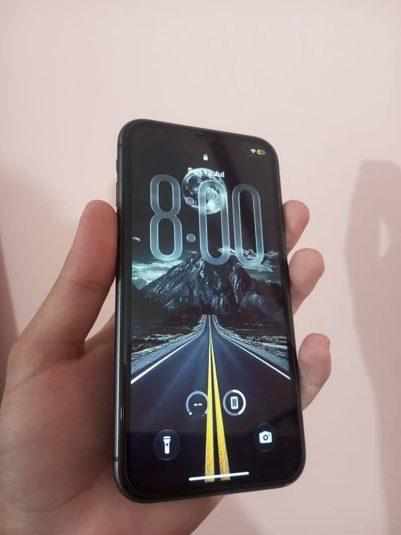 Apple iPhone 11 5