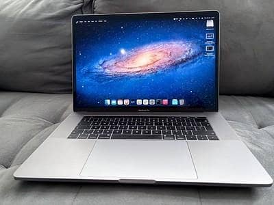 Macbook pro 2018 15 inch