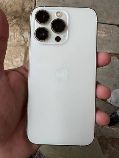 Apple iPhone 13 Pro