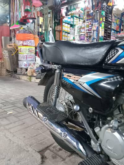 URGENT FRO SALE HONDA CG125