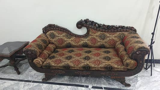 5 seater sofa with dewan and table urgent sale