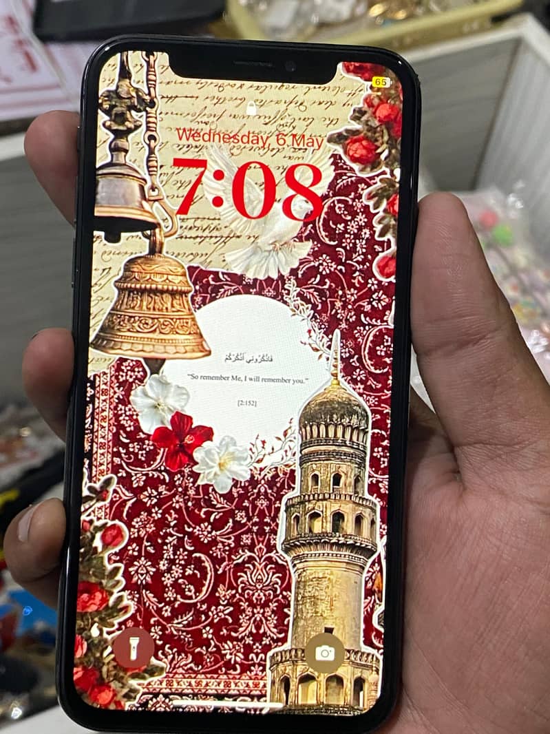 Apple iPhone X 5