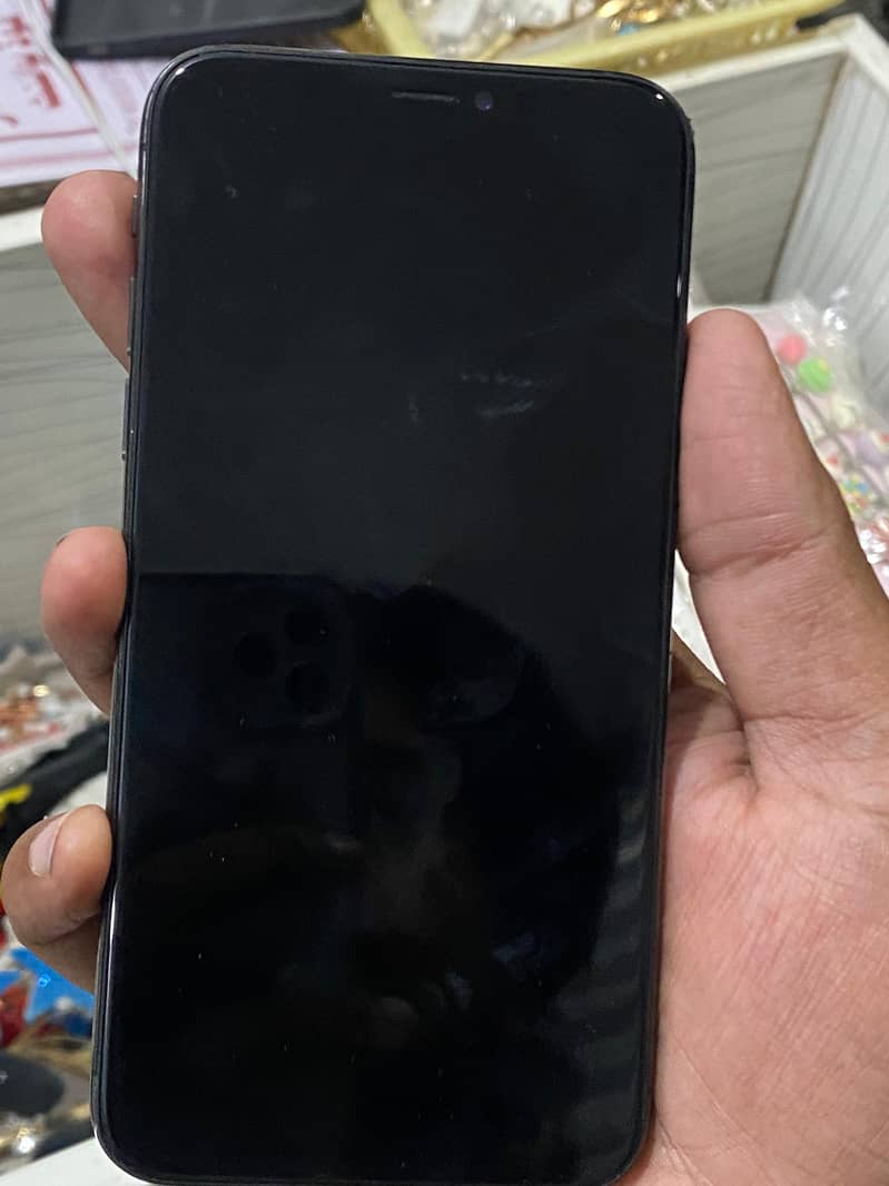 Apple iPhone X 6