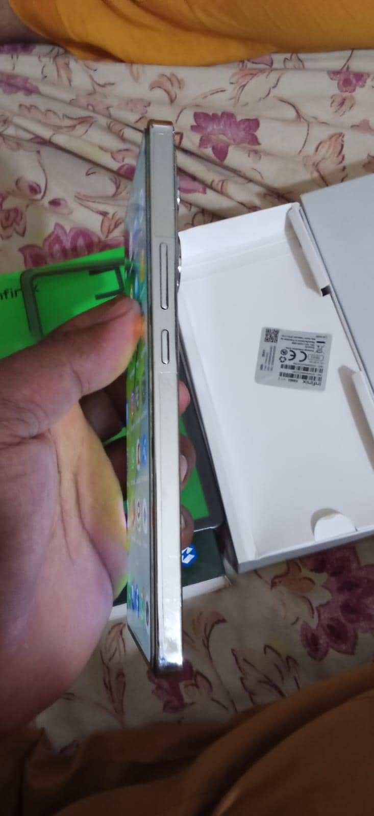 Infinix Note 40 11