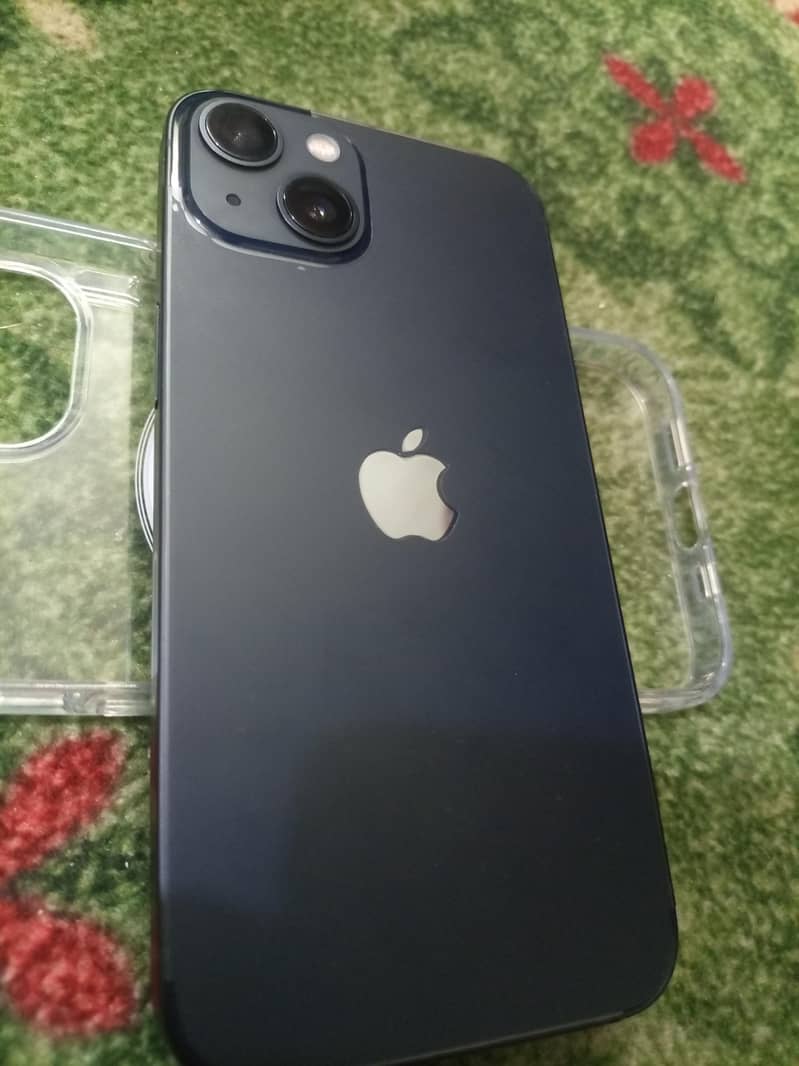 Apple iPhone 13 0