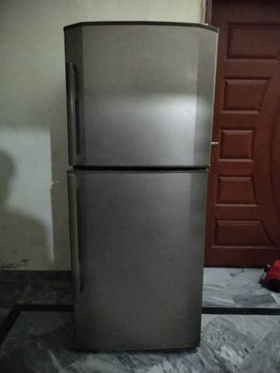 Haier Fridge Model-HRF-340