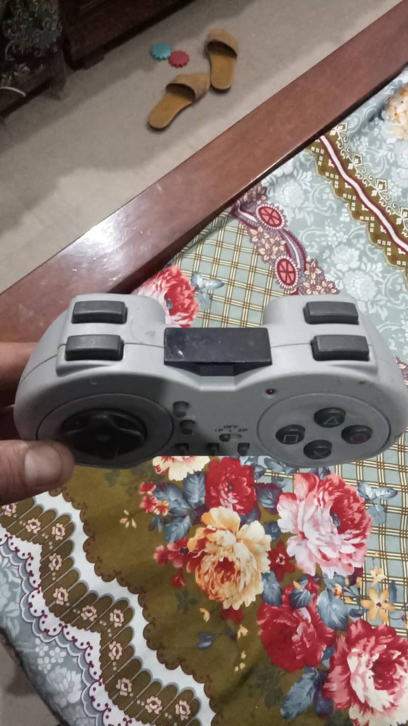 play station controller 1