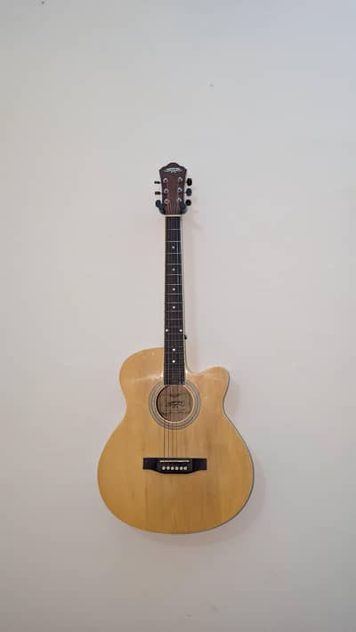 Caravan Cutaway Acoustic Guitar | 10/10  |  Fresh Strings