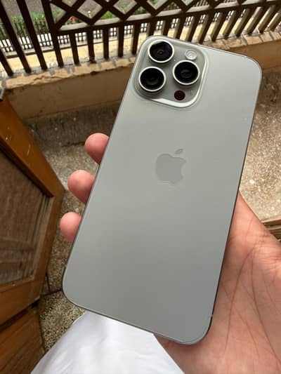 Apple iPhone 15 Pro Max jv