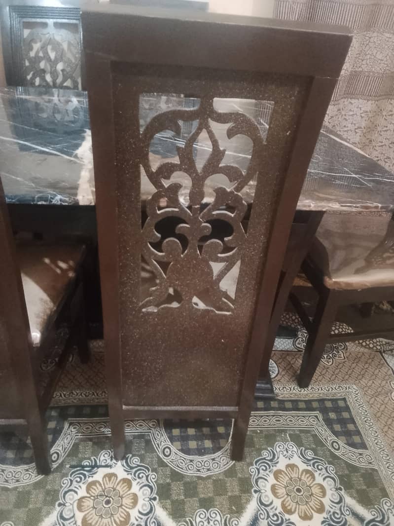 dining table marvel . 3