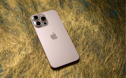 Apple iPhone 16 Pro Max
