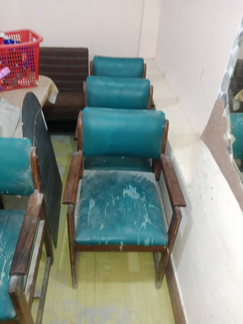 solid wood chairs . strong structure 1