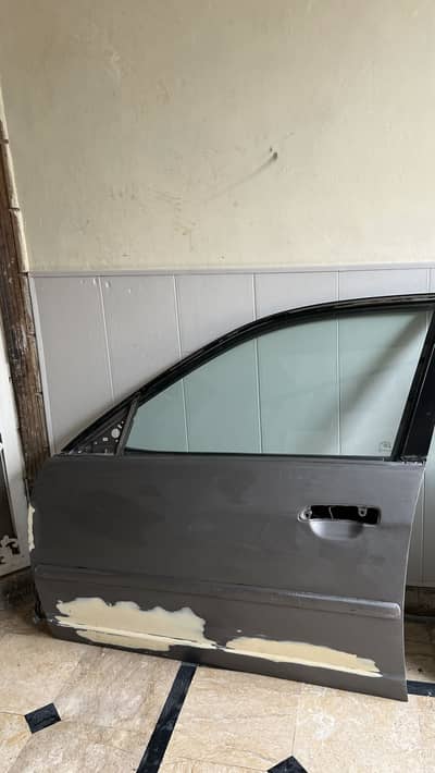 Honda civic 2002-2006 almost complete doors