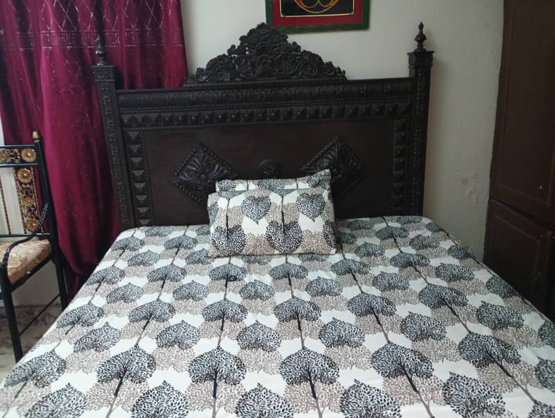 bedroom bed 1