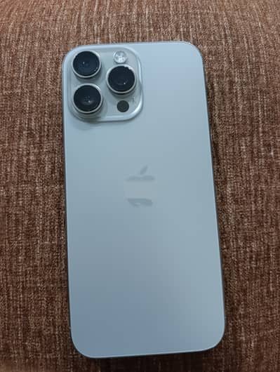 Apple iPhone 16 Pro Max