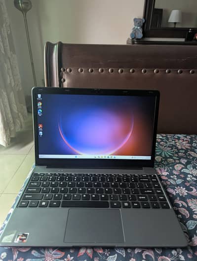 Mechrevo R14P - AMD Ryzen 5 7430U / 8GB Ram / 256GB SSD