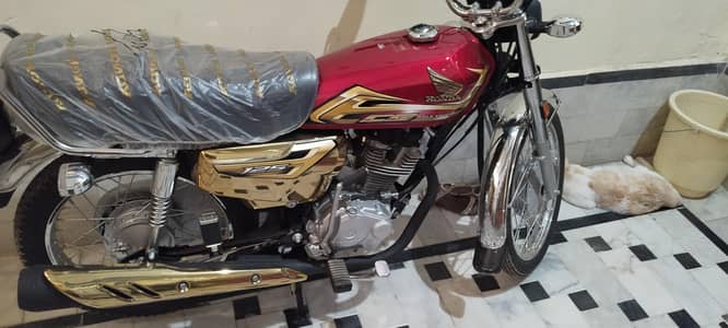 Honda CG125 Gold edition